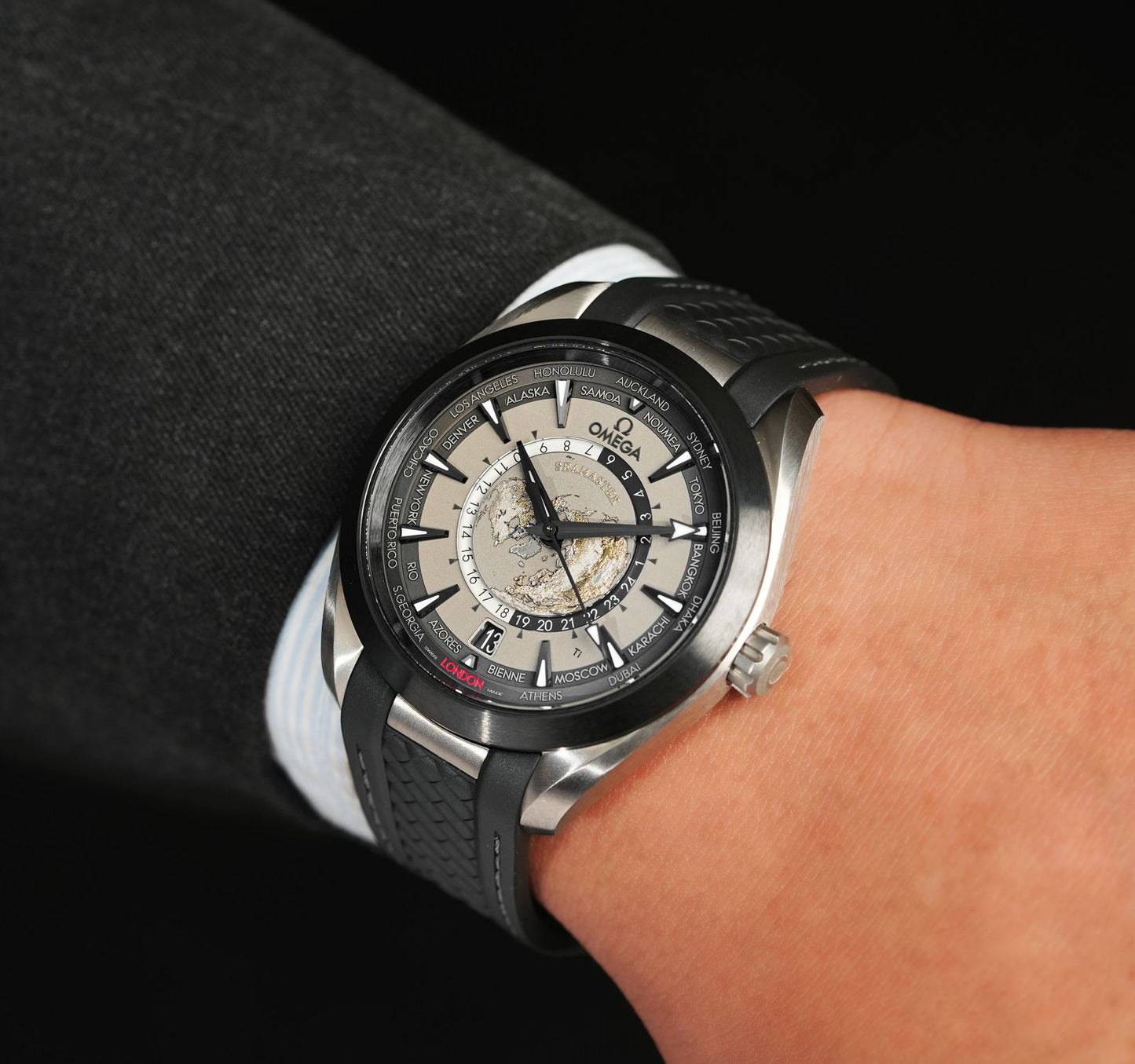 omega-sea-master-rapper-grey-mens-watch