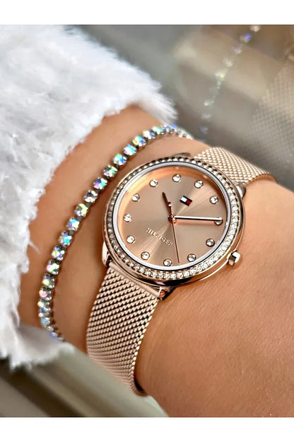 Tommy Hilfiger Women’s Watch – Model 1782700 | Elegant Rose Gold Stainless Steel Design