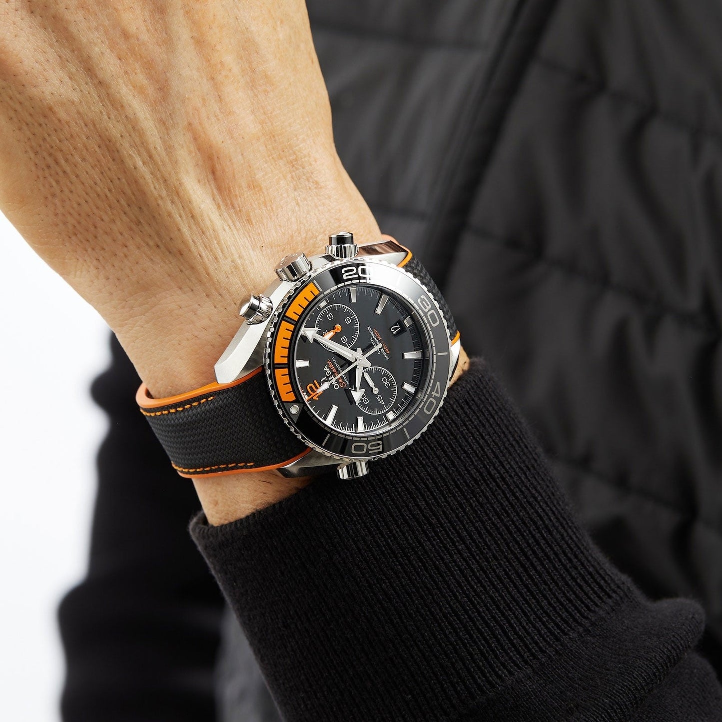 omega-planet-ocean-600m-co-axial-master-chronometer-chronograph-45-5-mm