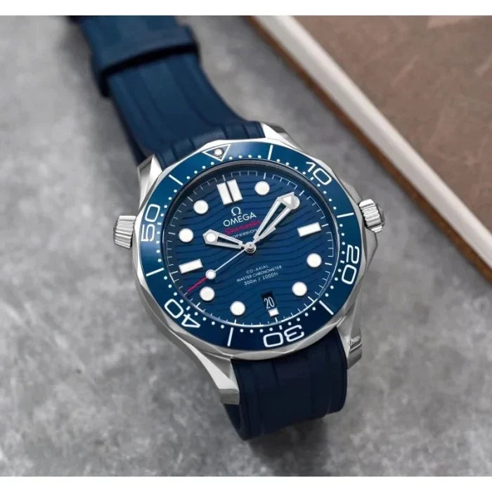 omega-sea-master-mirror-original-2