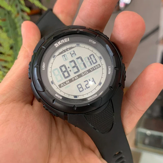 ساعة سكمي 1025 رياضية رقمية متعددة الوظائف مقاومة للماء مع منبه، ساعة إيقاف، تقويم، أسود مع فضي