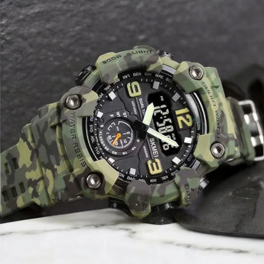 SKMEI 1637 ساعة رياضية جيشي مموهة رقمي مع عقارب 3 توقيتات