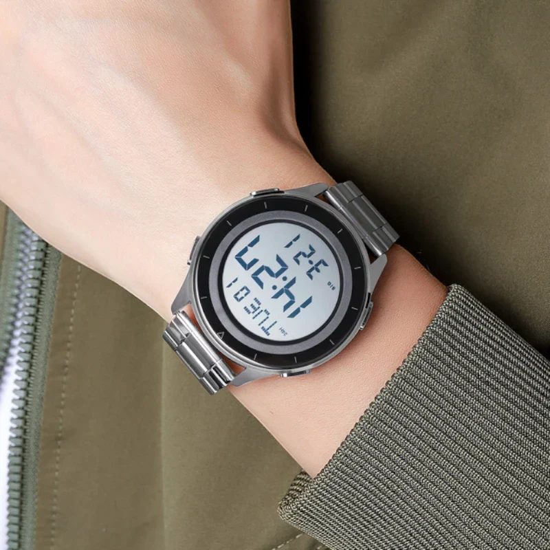 SKMEI 2167 ساعة رقمية عصرية ستانلس ستيل فضي وأسود