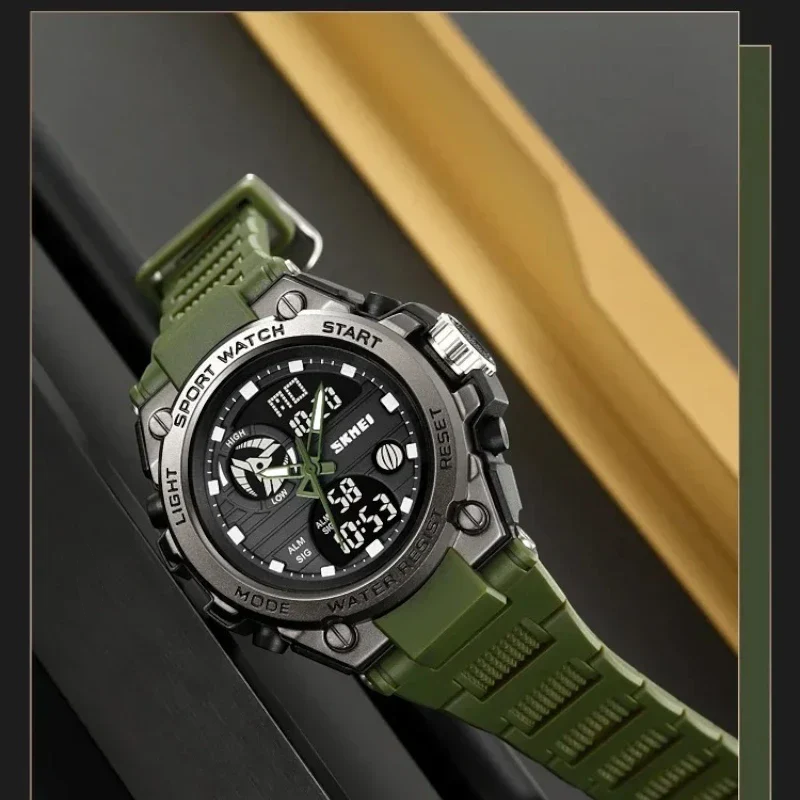 SKMEI 2360 ساعة رياضية رقمية تناظرية اسود ذهبي