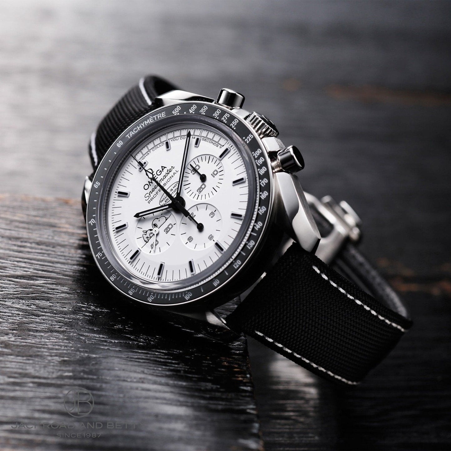 omega-speedmaster-watch-for-men-311-32-42-30-04-003