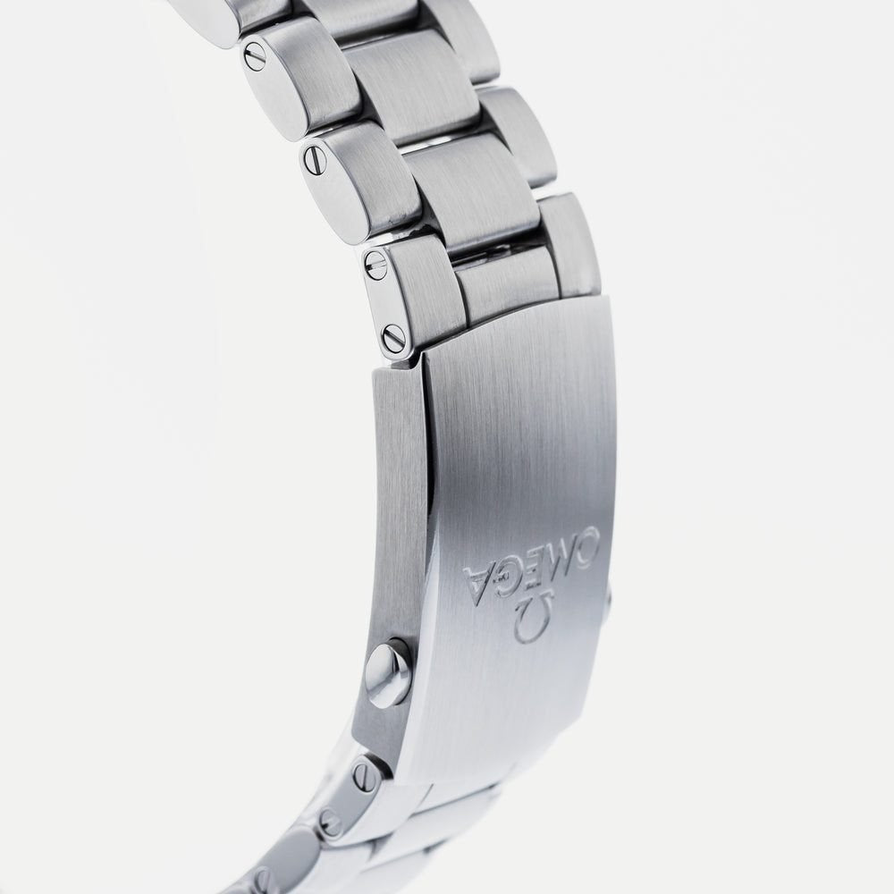 omega-seamaster-planet-ocean-watch-for-men-232-30-46-51-01-003