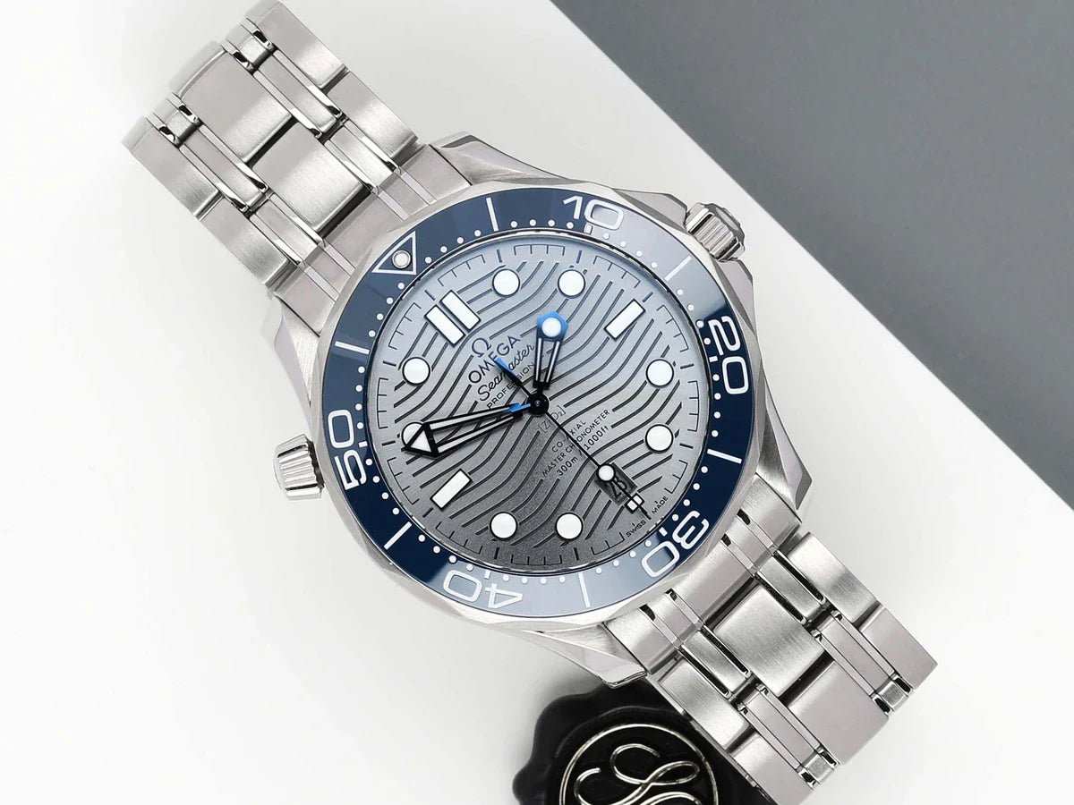 omega-seamaster-diver-300m-42-mm-steel-on-steel