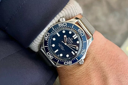 omega-sea-master-mens-watch