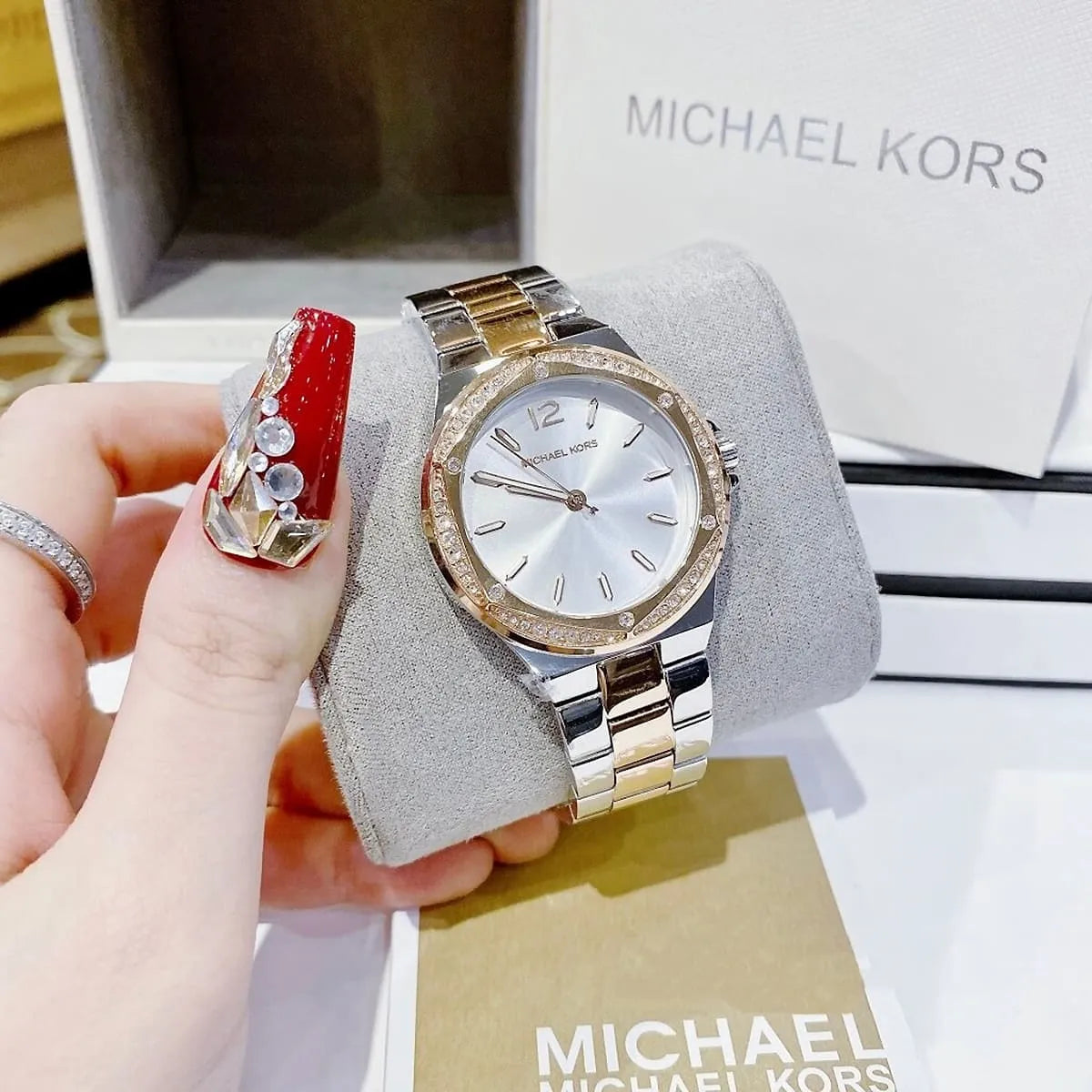 Michael Kors Watch For Women MK6989