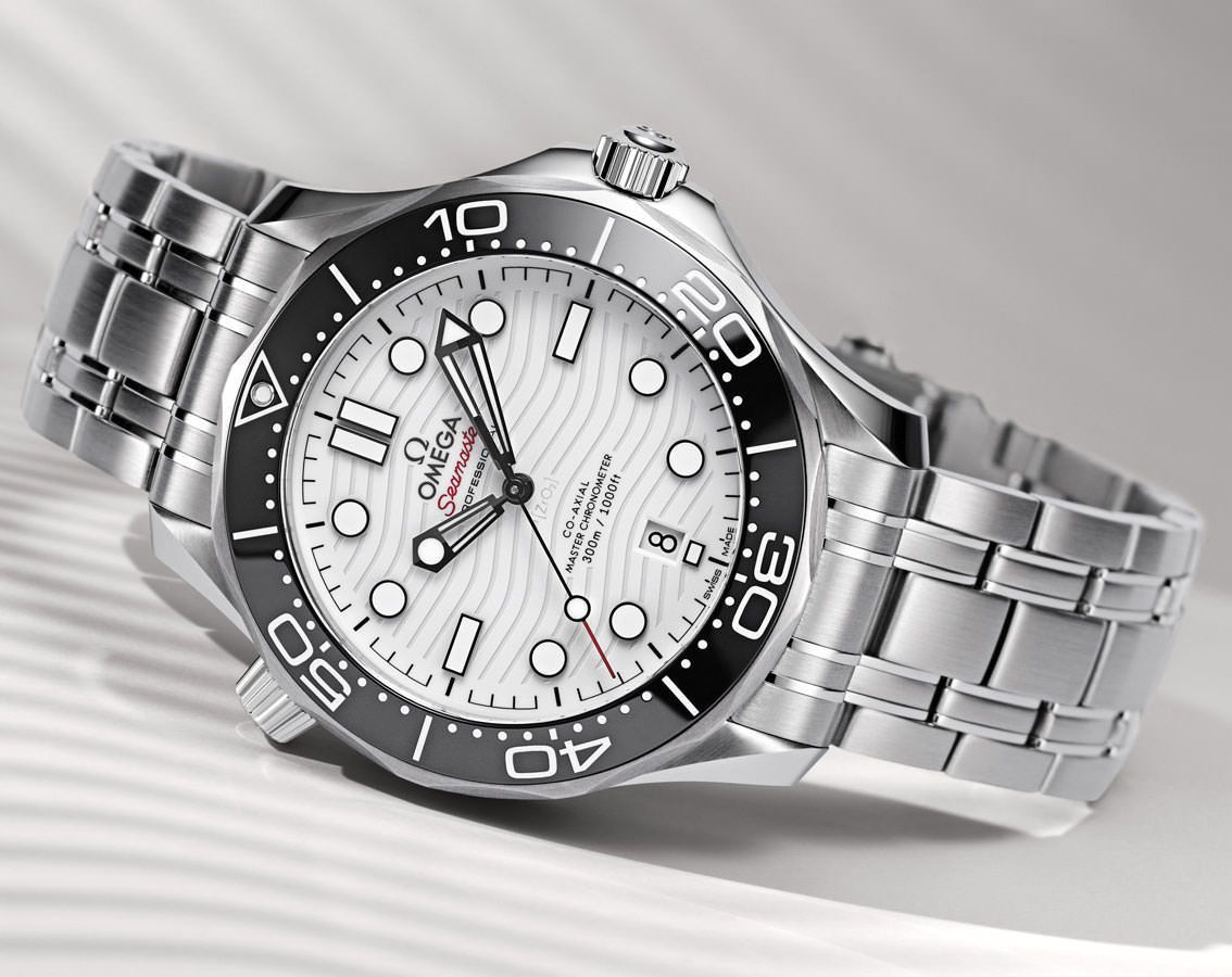 omega-seamaster-diver-300m-co-axial-master-chronometer-42mm-watch