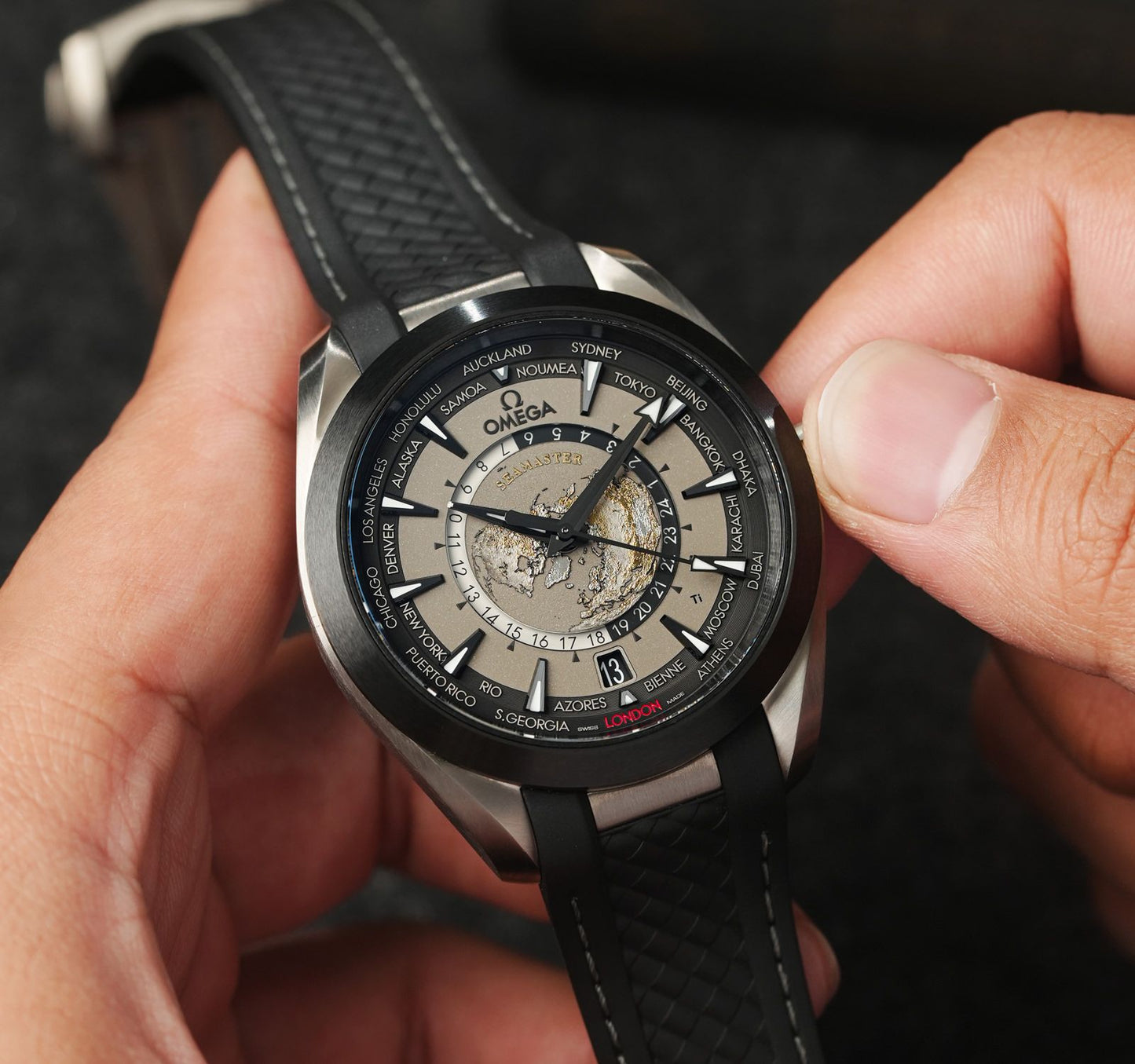 omega-sea-master-rapper-grey-mens-watch