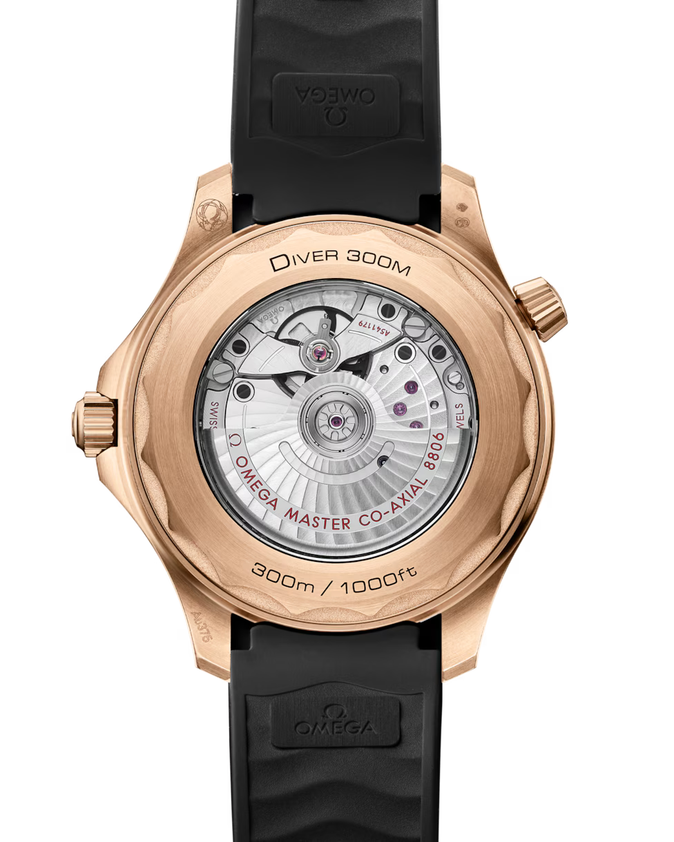 omega-seamaster-diver-300m-42-mm-bronze-gold-on-rubber-strap