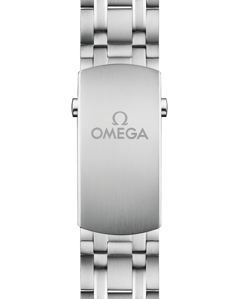 omega-seamaster-diver-300m-master-chronometer-dressed-in-green
