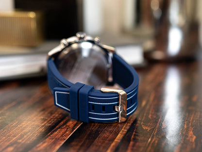 Tommy Hilfiger Men’s Watch – Model 1710582 | Sporty Blue Silicone Design